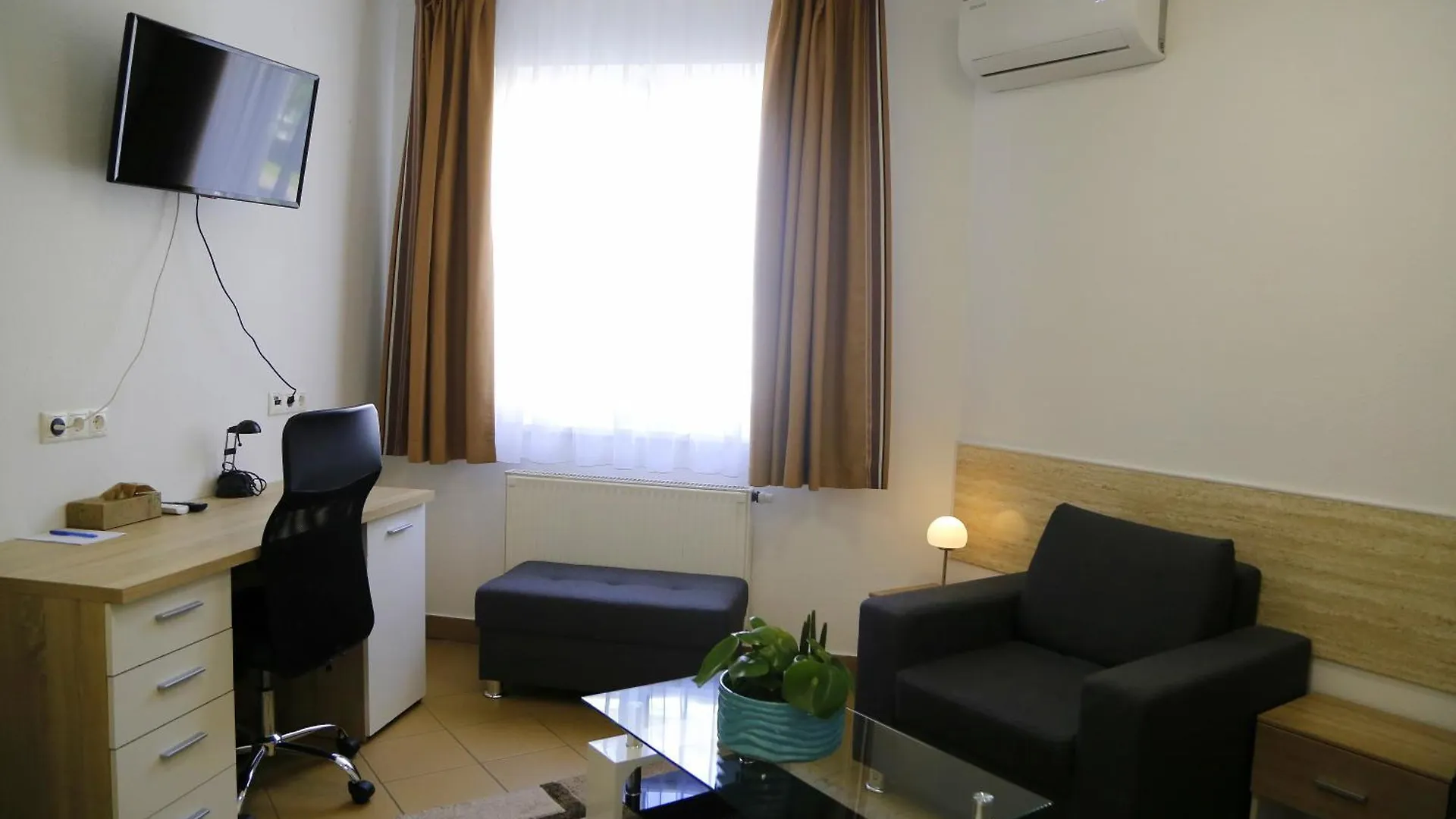 ***  Auguszta Hotel Debrecen Hungary